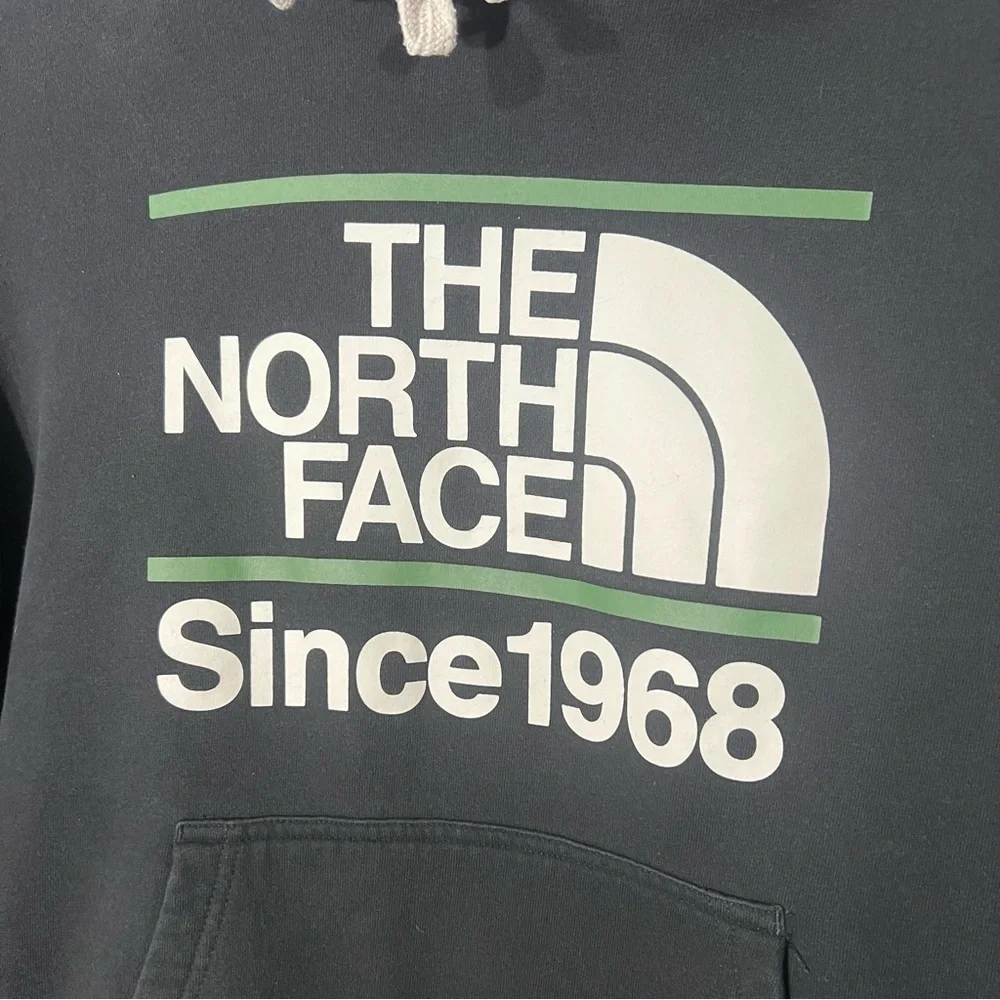 The North Face Logo Graphic Print Black Pullover Hoodie Men’s Size M